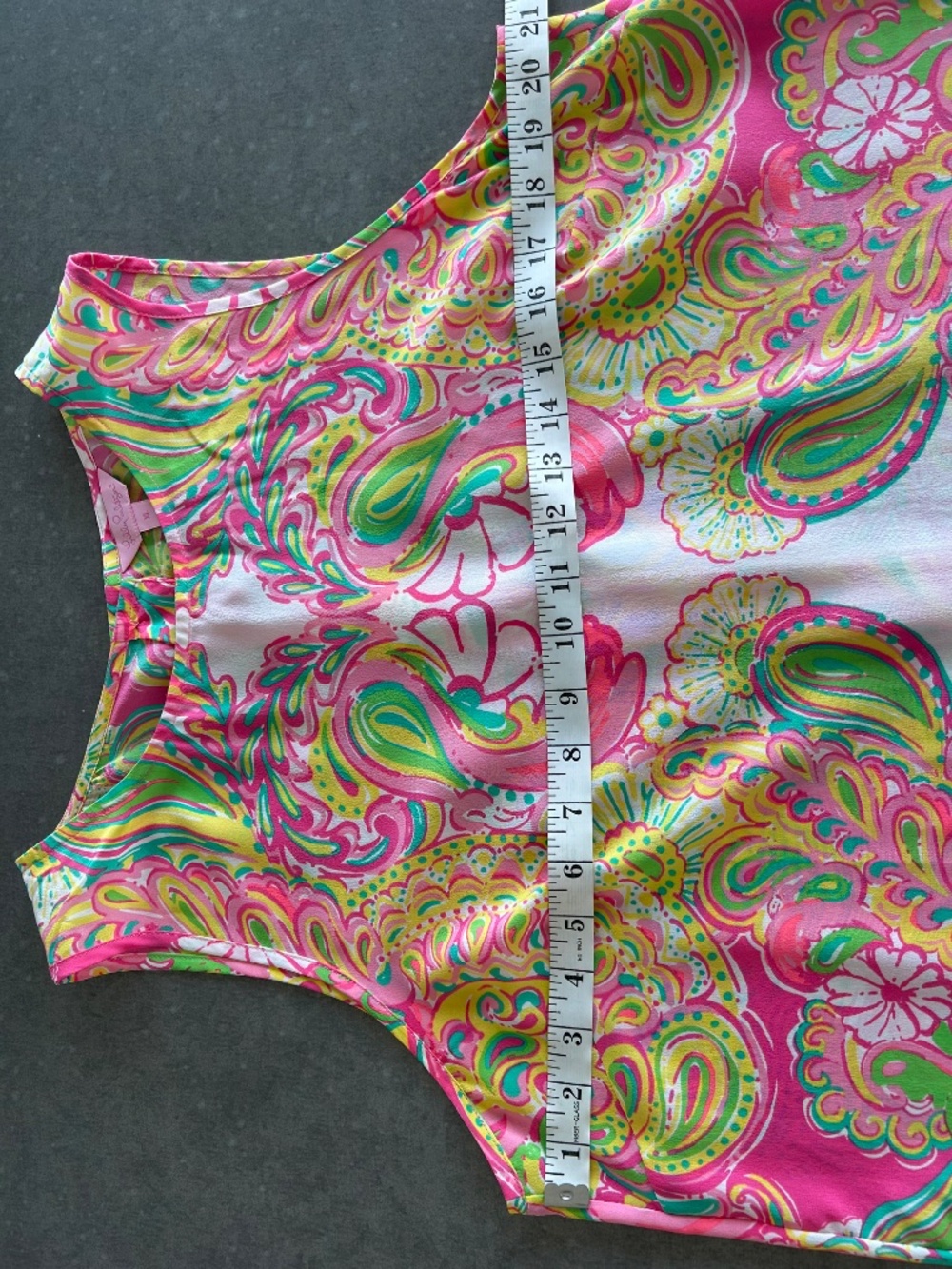 Lilly Pulitzer 100% Silk Iona Tank in Hotty Pink Double Trouble Sz XL EUC - Picture 4 of 5